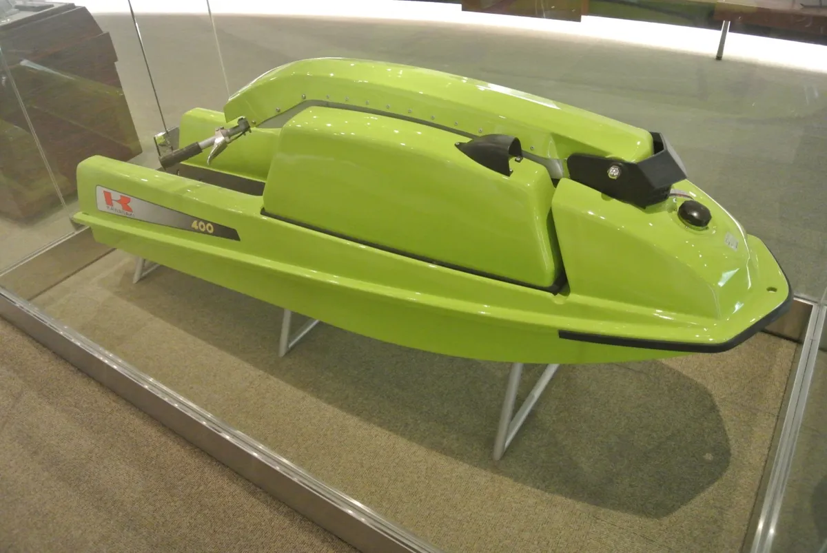 Kawasaki Jet Ski (JS400)